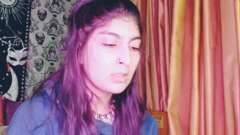 Snapshot of dak_7 chatting on 4, 2, 2025    --  -- help me reach 100 hands up  online show from 4, 2, 2025