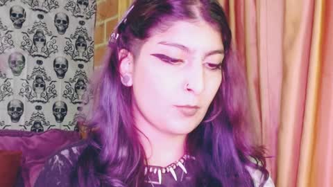 Snapshot of dak_7 chatting on 8, 2, 2025    --  -- help me reach 100 hands up  online show from 8, 2, 2025