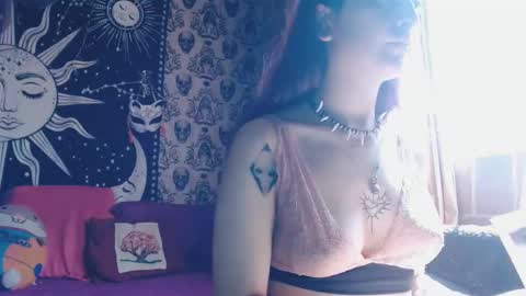 Snapshot of dak_7 chatting on 19, 2, 2025    --  -- help me reach 100 hands up  online show from 19, 2, 2025