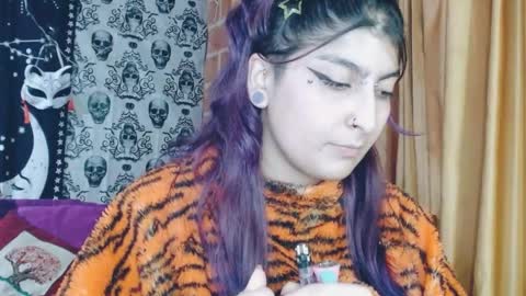 Snapshot of dak_7 chatting on 21, 2, 2025    --  -- help me reach 100 hands up  online show from 21, 2, 2025