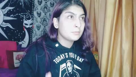 Snapshot of dak_7 chatting on 25, 2, 2025    --  -- help me reach 100 hands up  online show from 25, 2, 2025