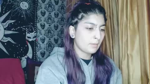 Snapshot of dak_7 chatting on 26, 2, 2025    --  -- help me reach 100 hands up  online show from 26, 2, 2025