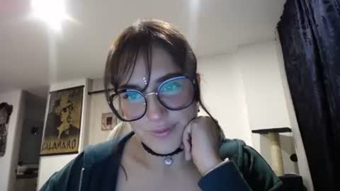 IG  dakotasofiaa online show from 23, 2, 2025