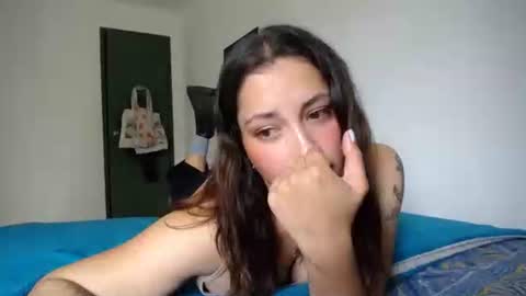 IG  dakotasofiaa online show from 11, 3, 2026