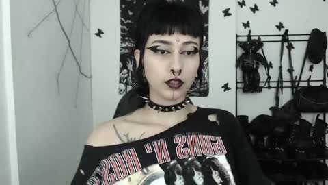 Snapshot of dakota_krall_ chatting on 1, 10, 2025 dakota online show from 1, 10, 2025