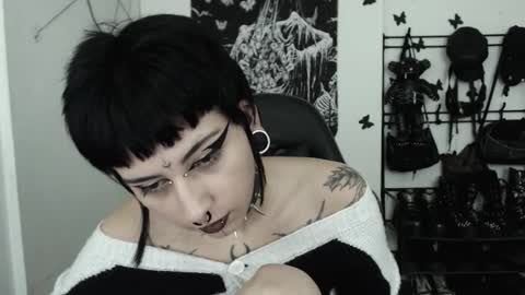 Snapshot of dakota_krall_ chatting on 19, 11, 2025 dakota online show from 19, 11, 2025