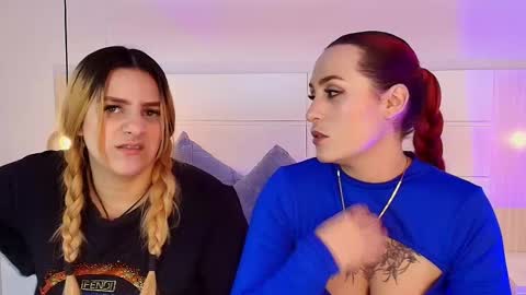 Snapshot of dakota_megan chatting on 13, 10, 2025 Dakota-Megan online show from 13, 10, 2025