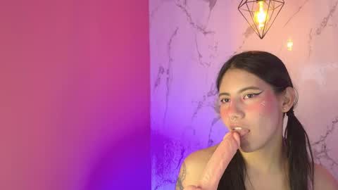 Snapshot of dakotaa_johnson chatting on 14, 5, 2026 dakotaa_johnson online show from 14, 5, 2026