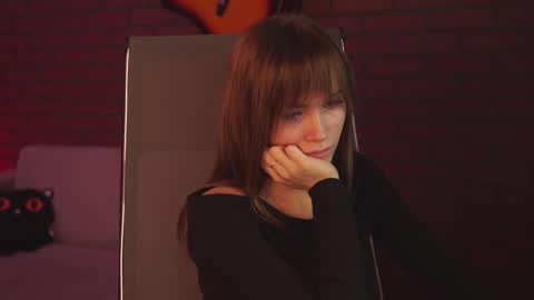 Snapshot of dakotaajohnnson chatting on 5, 3, 2025 dakotaajohnnson online show from 5, 3, 2025