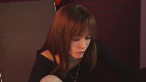 Snapshot of dakotaajohnnson chatting on 5, 3, 2025 dakotaajohnnson online show from 5, 3, 2025