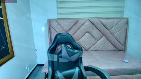 Dakotha  online show from 26, 1, 2025