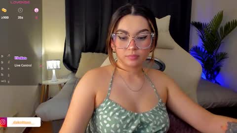 Snapshot of dakottaa__ chatting on 24, 10, 2025 dakottaa__ online show from 24, 10, 2025