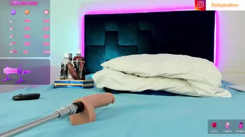 Snapshot of dalejandrov chatting on 8, 12, 2024 online show from 8, 12, 2024