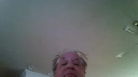 Snapshot of dalfun chatting on 12, 1, 2025 dalfun online show from 12, 1, 2025