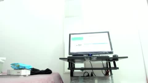 Snapshot of dalia_2 chatting on 10, 9, 2025 Ren online show from 10, 9, 2025