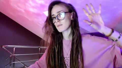 Dalia  online show from 25, 2, 2025