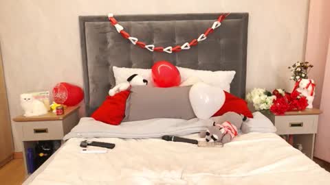 Dalia bondage online show from 12, 2, 2026