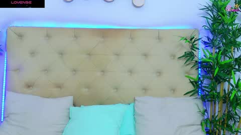 daliyaa_ online show from 19, 5, 2026