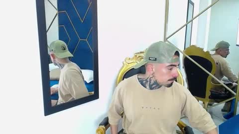 Snapshot of dallas_whitee chatting on 21, 2, 2026 Dallas whitee online show from 21, 2, 2026