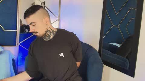 Snapshot of dallas_whitee chatting on 25, 2, 2026 Dallas whitee online show from 25, 2, 2026