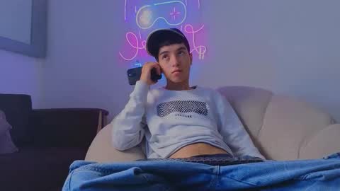 Dallen Grant online show from 18, 12, 2025