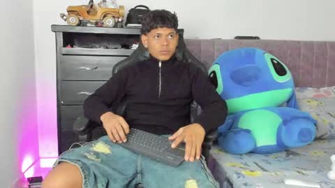 Snapshot of damar_felipe chatting on 20, 7, 2026 damar_felipe online show from 20, 7, 2026