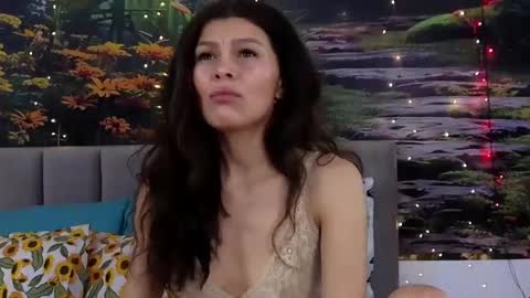 damedefeu online show from 6, 1, 2025