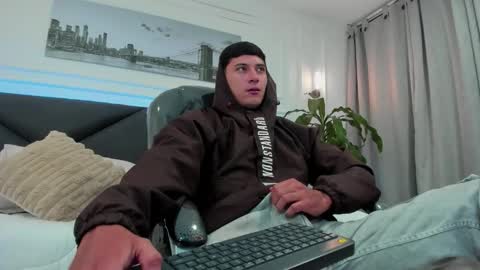 DAMIAN online show from 26, 11, 2025