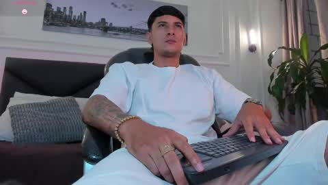 DAMIAN online show from 1, 4, 2026