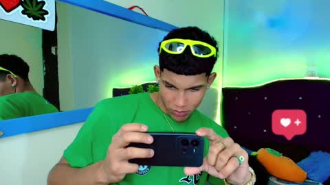 Damian online show from 3, 2, 2025