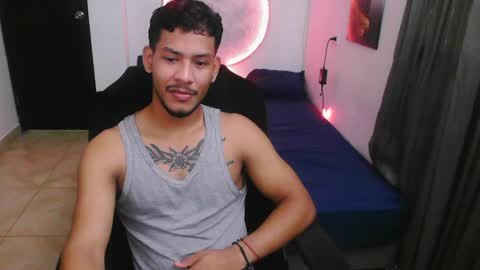 instagram damiannreed. online show from 8, 4, 2026