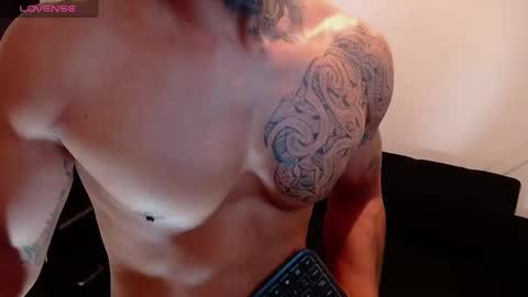 ---Taylor--- online show from 14, 2, 2025