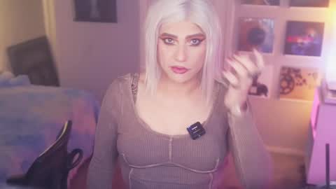 Snapshot of damngina39 chatting on 9, 3, 2025 damngina39 online show from 9, 3, 2025