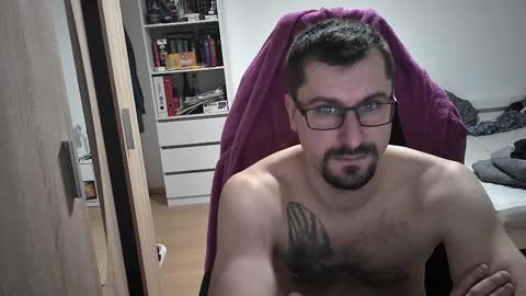 King Dan online show from 20, 2, 2025