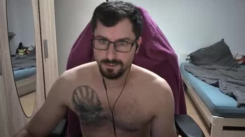 King Dan online show from 12, 9, 2025