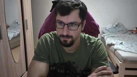 King Dan online show from 3, 10, 2025