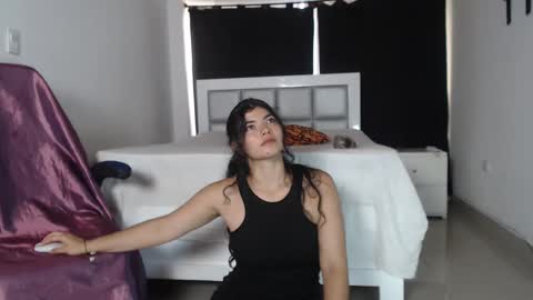 Dayana  online show from 8, 3, 2025