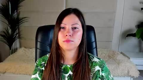 Snapshot of dana_dom chatting on 9, 11, 2025 Dana Dom online show from 9, 11, 2025