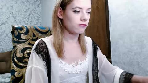 Dana SmileX online show from 26, 2, 2026