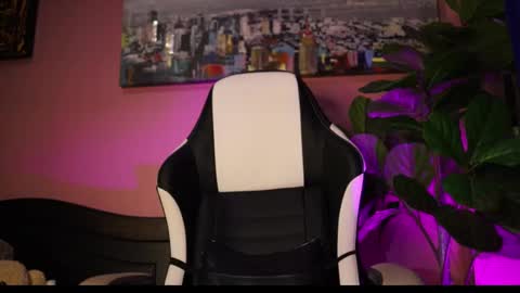 danaa_rouse online show from 21, 2, 2026