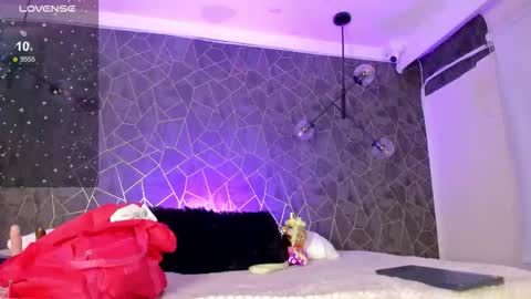    online show from 29, 3, 2026