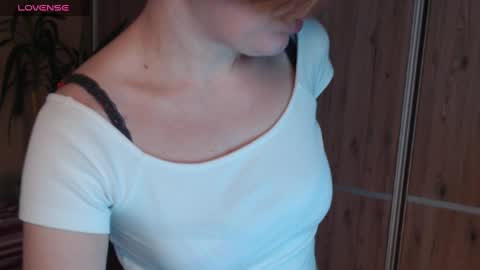 danbie_leen online show from 21, 2, 2025