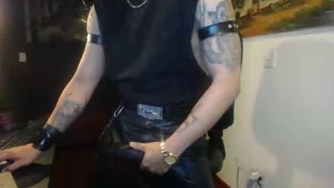 danbury online show from 24, 11, 2025