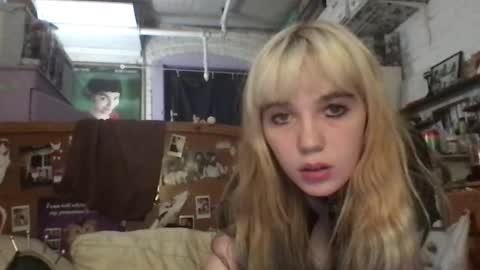 Your submissive patient online show from 23, 10, 2025