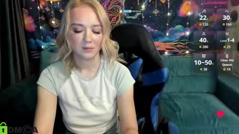 dances_queen online show from 2, 2, 2026