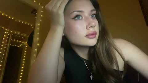 Snapshot of dangerous_softness chatting on 5, 7, 2026 dangerous_softness online show from 5, 7, 2026
