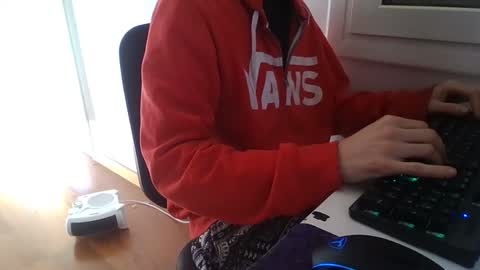 Snapshot of dani___98 chatting on 10, 11, 2025 dani___98 online show from 10, 11, 2025