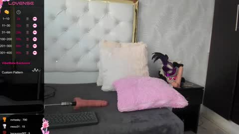 Snapshot of dani_ary chatting on 10, 2, 2025 DANI online show from 10, 2, 2025