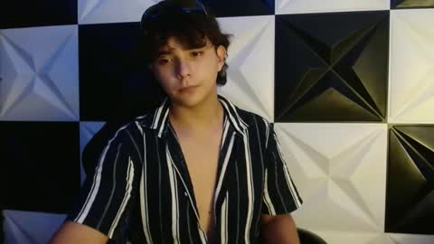 dani_cumboy online show from 20, 2, 2025