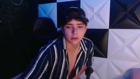 dani_cumboy online show from 25, 2, 2025